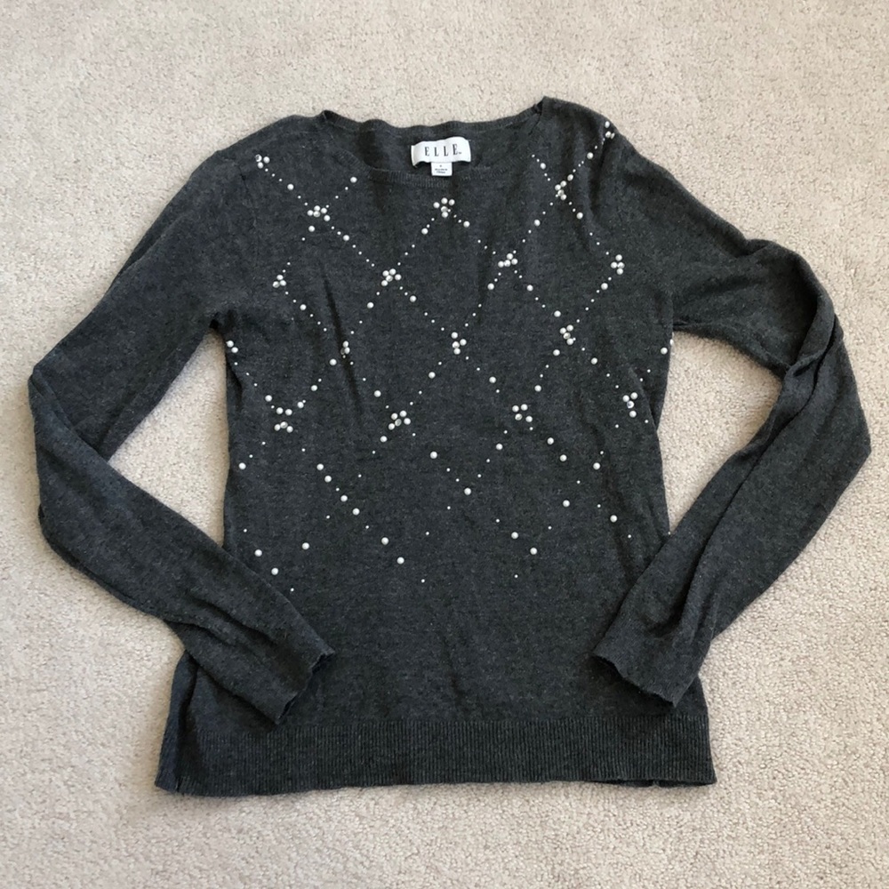 EUC Elle Pearl Sweater